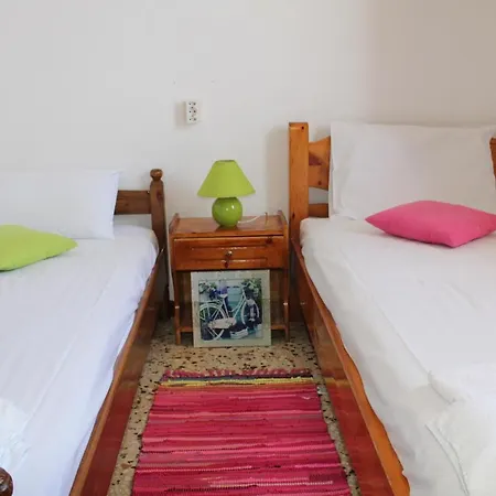 Anastazia's Seaside Apartment Roda (Corfu)