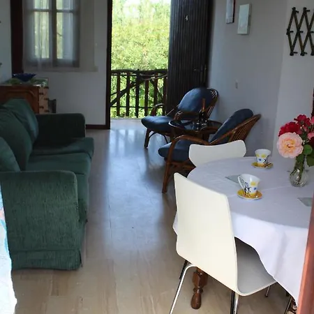 Anastazia's Seaside Apartment *